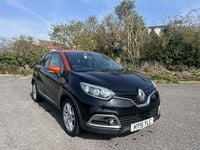 Used Renault Captur Dynamique 90 HP (66 kW) 2015 Black SUV