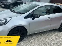 Used Kia Rio 90 HP (66 kW) 2016 Silver Hatchback