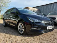 Second-hand Vauxhall Astra Design Edition 105 CP (77 kW) 2019 Albastru Break