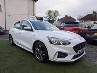 Used Ford Focus ST-Line 2019 White Hatchback