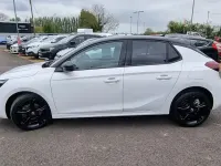 Used Vauxhall Corsa 100 HP (73 kW) 2023 White Hatchback