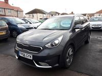 Used Kia Niro 139 HP (102 kW) 2016 Grey SUV