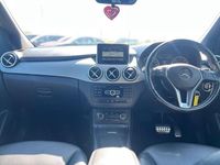 Begagnad Mercedes B180 109 HK (80 kW) 2014 Vit Minibuss