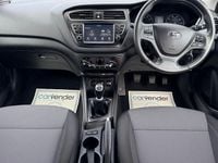 Used Hyundai i20 SE 84 HP (61 kW) 2020 Hatchback