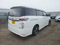 Used Nissan Elgrand 2013 White MPV