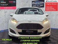 Usado Ford Fiesta Zetec 100 HP (73 kW) 2015 Branco Citadino