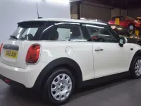 Used Mini ONE Classic 2019 White Hatchback