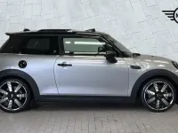 Used Mini Cooper S Exclusive 176 HP (129 kW) 2023 Silver Hatchback