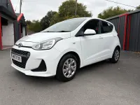 Used Hyundai i10 SE 87 HP (63 kW) 2017 White Hatchback