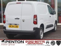 Used Vauxhall Combo S 100 HP (73 kW) 2024 White MPV