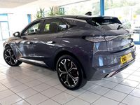 Used DS Automobiles DS4 130 HP (95 kW) 2024 Yellow Hatchback