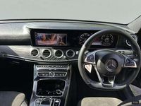 Begagnad Mercedes E220 AMG line 2017 Grå Kombi