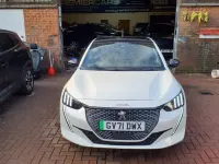 Used Peugeot e-208 GT 100 kW (136 HP) 2021 White Hatchback