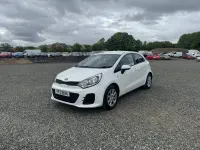 Used Kia Rio Air 2015 White Hatchback