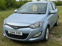 Used Hyundai i20 Active 100 HP (73 kW) 2014 Blue Hatchback