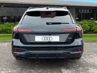 Ny Audi A6 Comfort 2025 Grön Kombi