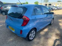 Used Kia Picanto 2011 Blue Hatchback