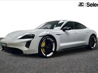 Begagnad Porsche Taycan 559 kW (761 HK) 2021 Vit Sedan