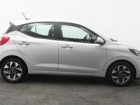 Used Hyundai i10 Advanced 63 HP (46 kW) 2025 Grey Hatchback