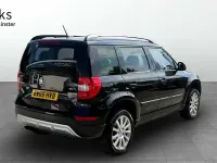 Used Skoda Yeti Business Line 110 HP (80 kW) 2017 Black SUV