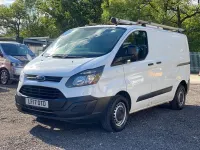 Used Ford Transit Custom 105 HP (77 kW) 2017 White Van