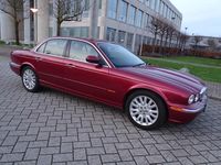 Used Jaguar XJ SE 2004 Red Sedan