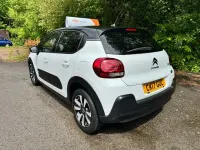 Used Citroën C3 Flair 100 HP (73 kW) 2017 White Hatchback