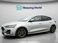 Used Ford Focus ST-Line 125 HP (91 kW) 2024 Silver Hatchback