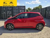 Used Toyota Aygo Trend 71 HP (52 kW) 2019 Red Hatchback