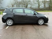Used Toyota Verso 2010 Black MPV