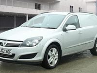 Used Vauxhall Astra Sportive 125 HP (91 kW) 2012 Silver Van