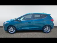 Begagnad Ford Fiesta Titanium 2018 Blå Halvkombi