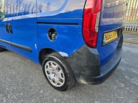 Used Fiat Doblò 90 HP (66 kW) 2016 Blue MPV