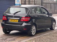 Used Mercedes B200 SE 140 HP (102 kW) 2010 Black MPV
