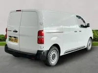 Used Peugeot e-Expert 100 kW (136 HP) 2024 White Van