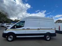 Usado Ford Transit S 130 HP (95 kW) 2022 Branco Van