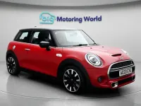 Used Mini Cooper S Exclusive 192 HP (141 kW) 2020 Red Hatchback