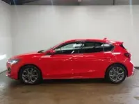 Usado Ford Focus ST-Line 125 HP (91 kW) 2023 Vermelho Citadino