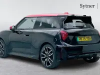 Used Mini Cooper SE Hatch 158 kW (215 HP) 2024 Black Hatchback