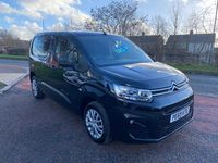 Used Citroën Berlingo 130 HP (95 kW) 2019 Black MPV