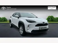 Used Toyota Yaris Hybrid 2024 White Hatchback