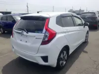 Second-hand Honda Jazz SE 102 CP (75 kW) 2015 Alb Hatchback