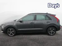 Second-hand Kia Niro 139 CP (102 kW) 2022 Gri SUV