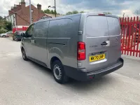 Gebraucht Peugeot Expert 2021 Grau Van