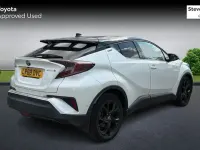 Used Toyota C-HR 122 HP (89 kW) 2018 White SUV