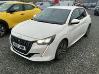 Used Peugeot 208 Allure 100 HP (73 kW) 2021 White Hatchback