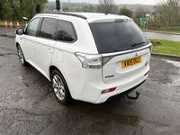 Used Mitsubishi Outlander P-HEV 2015 White Estate
