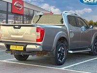 Used Nissan Navara Tekna 190 HP (139 kW) 2021 Grey Pickup
