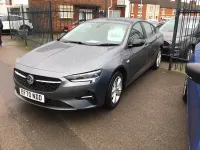 Begagnad Vauxhall Insignia Sport 122 HK (89 kW) 2020 Grå Halvkombi