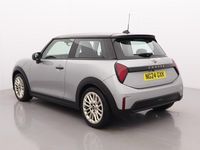 Used Mini Cooper S Classic 201 HP (147 kW) 2024 Silver Hatchback